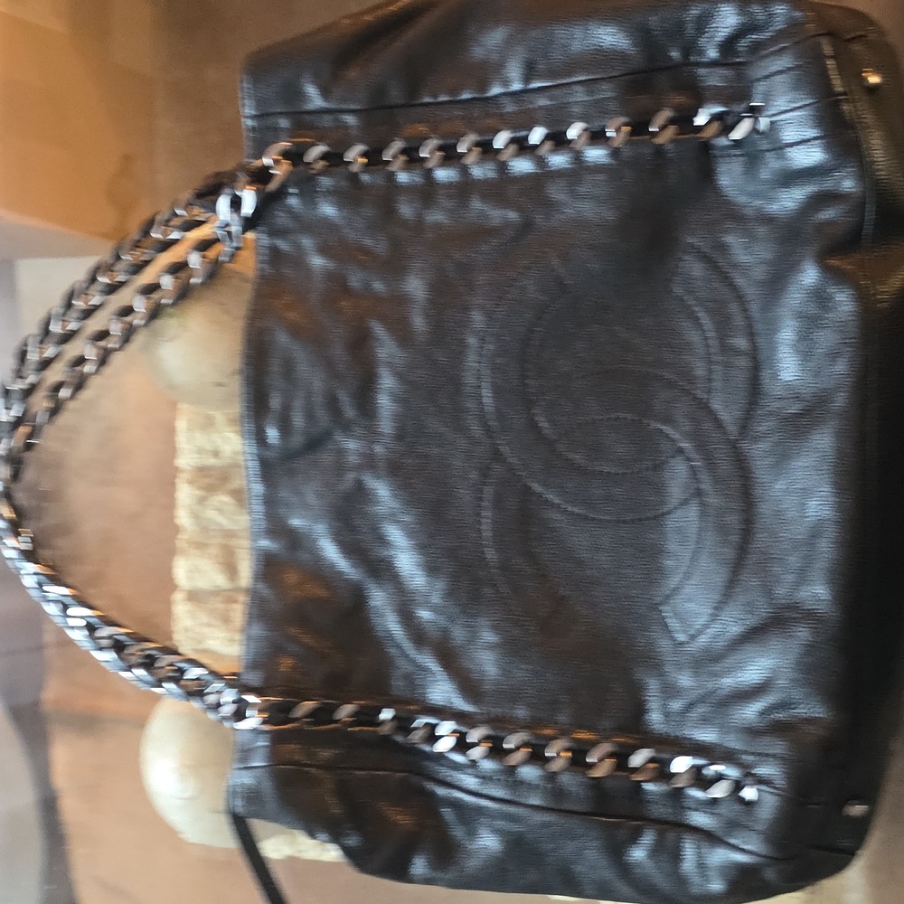 CHANEL Authentic East West Chain Tote Black Caviar Leather EUC - Picture 6 of 11